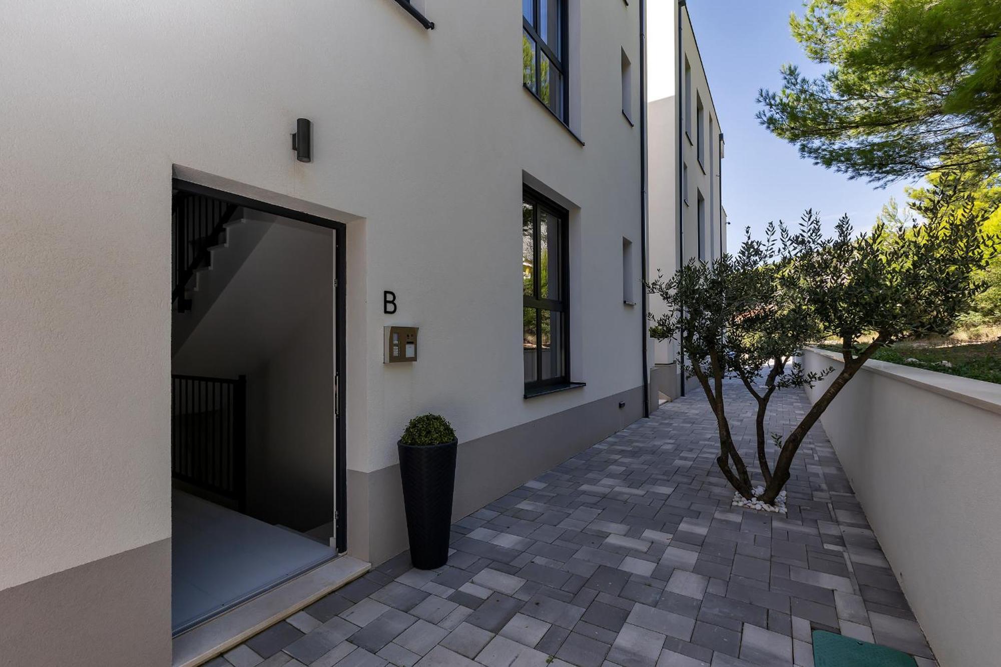 Balmis House B * Makarska
