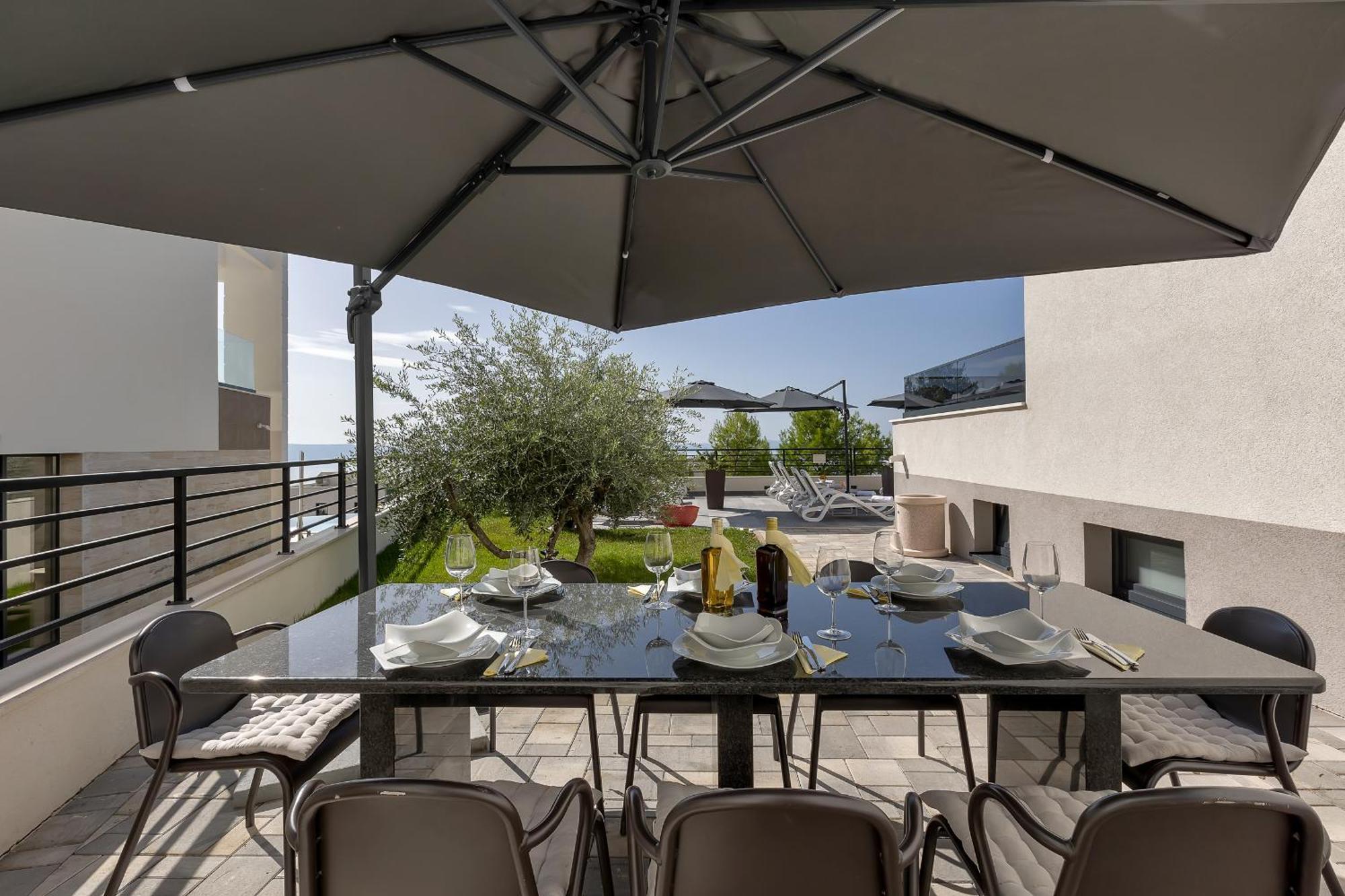 Apartment Balmis House B Makarska