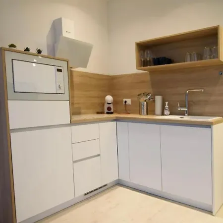 Villa Balmis House B Makarska Room photo