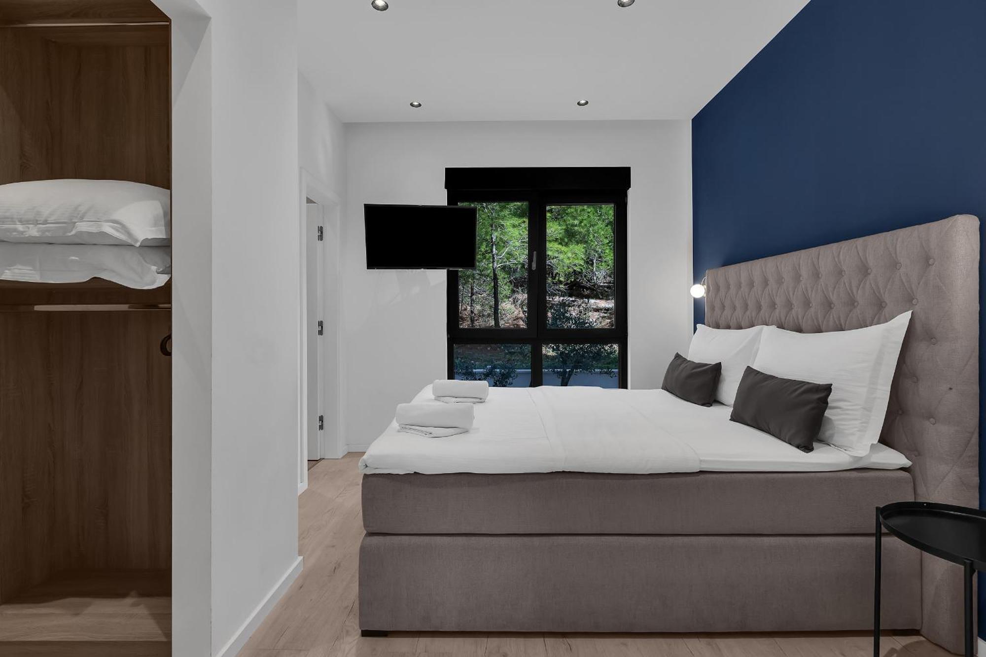 Balmis House B