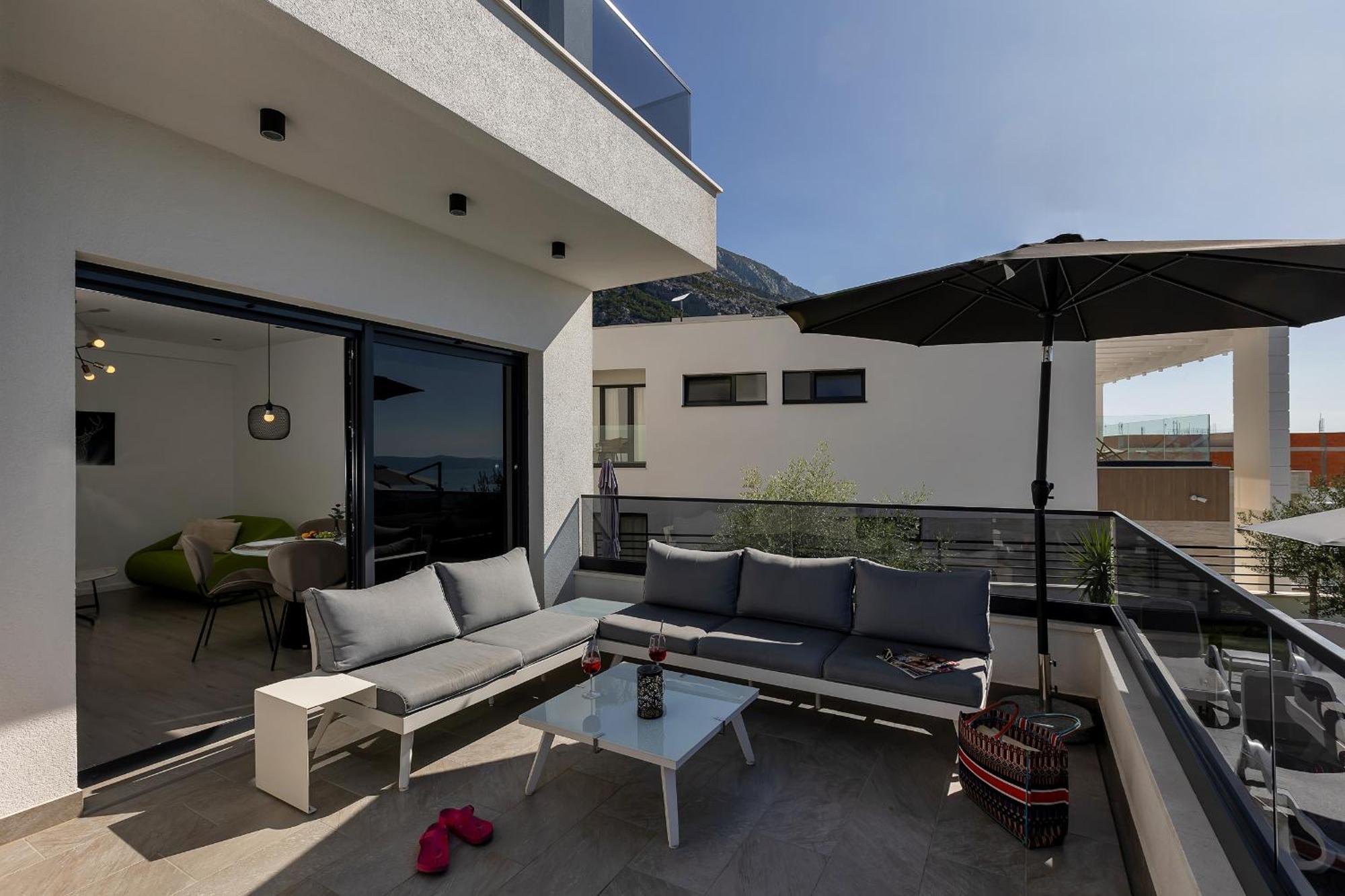 Apartment Balmis House B